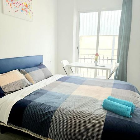 Apartamentos Aeropuerto Valencia Manises Dış mekan fotoğraf