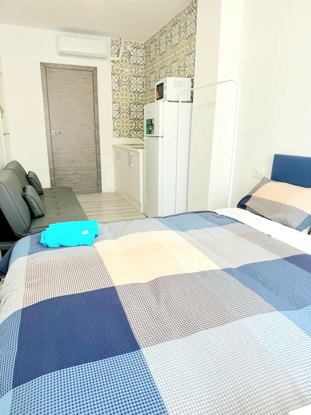 Apartamentos Aeropuerto Valencia Manises Dış mekan fotoğraf